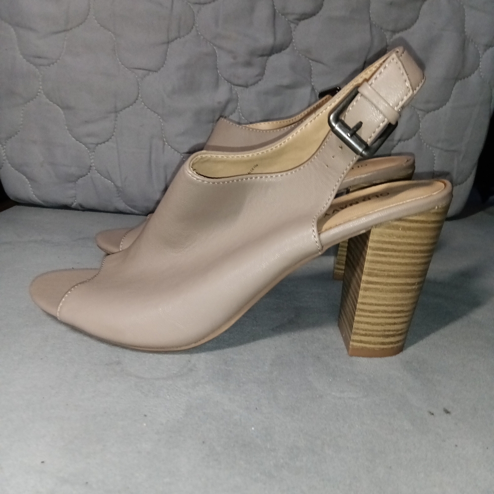New Tan Heels